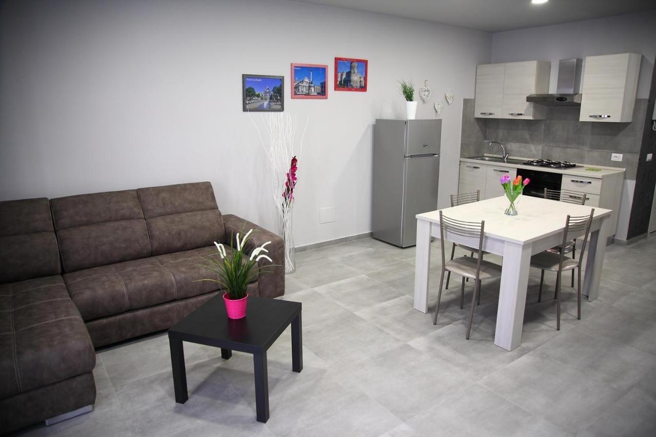 Casa Di Sara Apartment Катания Екстериор снимка